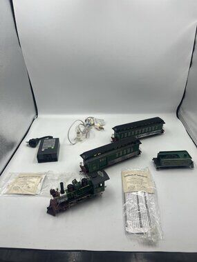 Thomas Kinkade Christmas Express Hawthorne Village Train Set HO Scale ✅